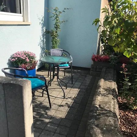 Von Paris Apartment Petersberg (Hessen)