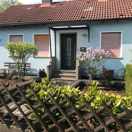 Von Paris * Petersberg (Hessen)
